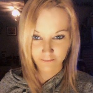 Meet your Posher, Lucy